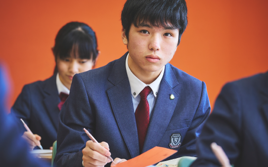 定期試験前の勉強会風景